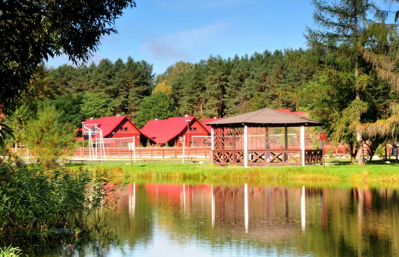 Wawrzkowizna Hotel Rzasawa Exterior photo